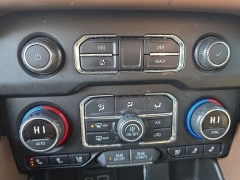 Used 2021  Chevrolet Tahoe 4WD 4dr High Country at Dime Down by Frank Leta near Bridgeton&comma; MO