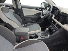 Used 2025  Volkswagen Taos S FWD at Dime Down by Frank Leta near Bridgeton&comma; MO