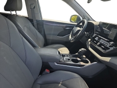 Used 2022  Toyota Highlander Limited AWD at Dime Down by Frank Leta near Bridgeton&comma; MO