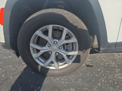 Used 2021  Jeep Grand Cherokee L Limited 4x4 at Dime Down by Frank Leta near Bridgeton&comma; MO