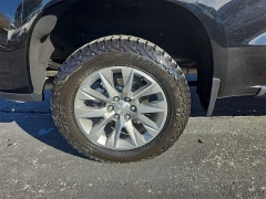 Used 2019  Chevrolet Silverado 1500 4WD Crew Cab 147" High Country at Dime Down by Frank Leta near Bridgeton, MO