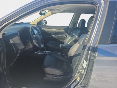 Used 2020  Mitsubishi Outlander SE FWD at Dime Down by Frank Leta near Bridgeton&comma; MO