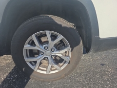 Used 2021  Jeep Grand Cherokee L Limited 4x4 at Dime Down by Frank Leta near Bridgeton&comma; MO