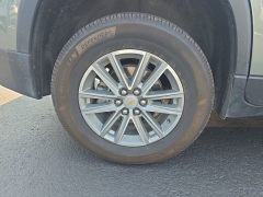 Used 2022  Chevrolet Traverse AWD 4dr LT Cloth w&sol;1LT at Dime Down by Frank Leta near Bridgeton&comma; MO