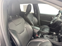 Used 2022  Jeep Cherokee Latitude Lux 4x4 at Dime Down by Frank Leta near Bridgeton&comma; MO