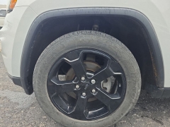Used 2019  Jeep Grand Cherokee Upland 4x4 at Dime Down by Frank Leta near Bridgeton&comma; MO