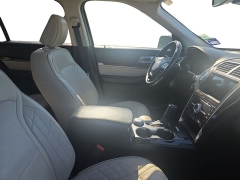 Used 2018  Ford Explorer 4d SUV 4WD Platinum at Dime Down by Frank Leta near Bridgeton&comma; MO