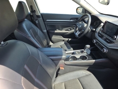 Used 2024  Nissan Altima 2&period;5 SR Sedan at Dime Down by Frank Leta near Bridgeton&comma; MO