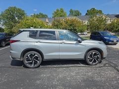 Used 2024 Mitsubishi Outlander SE S-AWC at Dime Down by Frank Leta near Bridgeton, MO