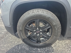 Used 2023  GMC Acadia AWD 4dr AT4 at Dime Down by Frank Leta near Bridgeton&comma; MO