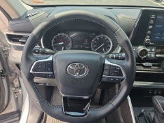 Used 2021 Toyota Highlander XLE AWD at Dime Down by Frank Leta near Bridgeton, MO