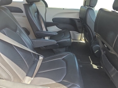 Used 2023  Chrysler Pacifica Touring L FWD at Dime Down by Frank Leta near Bridgeton&comma; MO