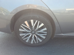 Used 2024  Nissan Altima 2&period;5 SV Sedan at Dime Down by Frank Leta near Bridgeton&comma; MO