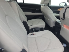 Used 2024  Toyota Grand Highlander XLE AWD at Dime Down by Frank Leta near Bridgeton&comma; MO