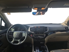 Used 2020  Honda Pilot 4d SUV AWD Touring 8-Passenger at Dime Down by Frank Leta near Bridgeton&comma; MO