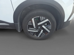 Used 2025  Nissan Kicks SV FWD at Dime Down by Frank Leta near Bridgeton&comma; MO