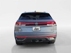 Used 2024  Volkswagen Atlas Cross Sport 2.0T SE w/Technology 4MOTION at Dime Down by Frank Leta near Bridgeton, MO