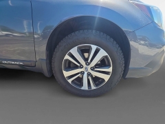 Used 2019  Subaru Outback 4d SUV 2&period;5i Limited at Dime Down by Frank Leta near Bridgeton&comma; MO