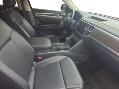 Used 2019  Volkswagen Atlas 4d SUV 3&period;6L SE Technology R-Line 4motion at Dime Down by Frank Leta near Bridgeton&comma; MO