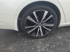 Used 2019  Nissan Altima 4d Sedan FWD 2&period;5L SR at Dime Down by Frank Leta near Bridgeton&comma; MO