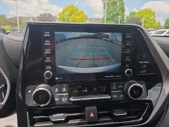 Used 2021 Toyota Highlander XLE AWD at Dime Down by Frank Leta near Bridgeton, MO
