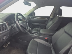 Used 2019  Volkswagen Atlas 4d SUV 3&period;6L SE Technology R-Line 4motion at Dime Down by Frank Leta near Bridgeton&comma; MO