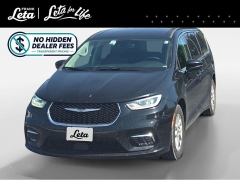 Used 2023  Chrysler Pacifica Touring L FWD at Dime Down by Frank Leta near Bridgeton&comma; MO