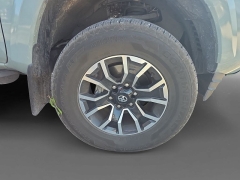 Used 2022  Toyota Tacoma 4WD TRD Sport Double Cab 5' Bed V6 MT &lpar;Natl&rpar; at Dime Down by Frank Leta near Bridgeton&comma; MO