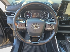 Used 2021  Toyota Highlander XLE AWD at Dime Down by Frank Leta near Bridgeton, MO