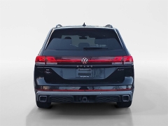 Used 2024  Volkswagen Atlas 2&period;0T Peak Edition SE w&sol;Tech 4MOTION at Dime Down by Frank Leta near Bridgeton&comma; MO