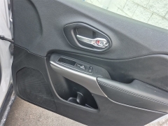 Used 2019  Jeep Cherokee 4d SUV FWD Latitude 2&period;4L at Dime Down by Frank Leta near Bridgeton&comma; MO