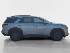 Used 2023  Nissan Pathfinder SV 4WD at Dime Down by Frank Leta near Bridgeton&comma; MO