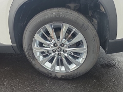 Used 2025  Toyota Grand Highlander Platinum AWD at Dime Down by Frank Leta near Bridgeton&comma; MO