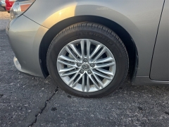 Used 2015  Lexus ES 350 4dr Sdn at Dime Down by Frank Leta near Bridgeton&comma; MO