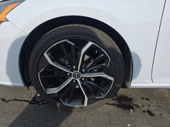 Used 2024  Nissan Altima 2&period;5 SR Sedan at Dime Down by Frank Leta near Bridgeton&comma; MO