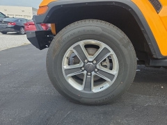 Used 2018  Jeep Wrangler Unlimited Sahara 4x4 at Dime Down by Frank Leta near Bridgeton&comma; MO