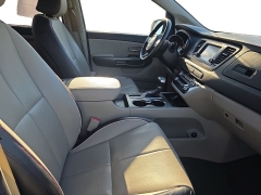 Used 2021  Kia Sedona LX FWD at Dime Down by Frank Leta near Bridgeton&comma; MO