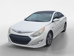 Used 2013 Hyundai Sonata Hybrid 4dr Sdn Limited w/Panoramic Sunroof Pkg at Dime Down by Frank Leta near Bridgeton, MO