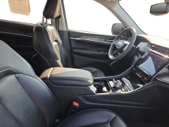 Used 2023  Jeep Grand Cherokee L Limited 4x4 at Dime Down by Frank Leta near Bridgeton&comma; MO