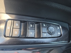 Used 2022  Nissan Pathfinder SL 2WD at Dime Down by Frank Leta near Bridgeton&comma; MO