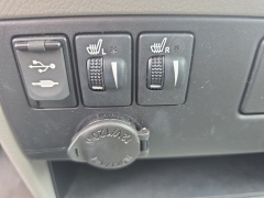 Used 2017  Toyota Sienna Limited Premium FWD 7-Passenger &lpar;Natl&rpar; at Dime Down by Frank Leta near Bridgeton&comma; MO