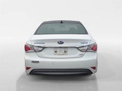 Used 2013 Hyundai Sonata Hybrid 4dr Sdn Limited w/Panoramic Sunroof Pkg at Dime Down by Frank Leta near Bridgeton, MO