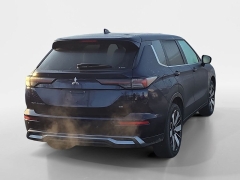 Used 2025  Mitsubishi Outlander SE S-AWC at Dime Down by Frank Leta near Bridgeton&comma; MO