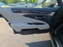 Used 2016  Lexus LS 460 4dr Sdn RWD at Dime Down by Frank Leta near Bridgeton&comma; MO