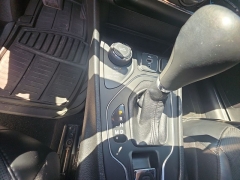 Used 2020  Jeep Cherokee High Altitude 4x4 at Dime Down by Frank Leta near Bridgeton&comma; MO