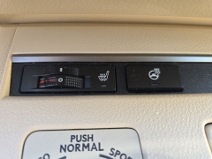 Used 2013  Lexus ES 350 4dr Sdn at Dime Down by Frank Leta near Bridgeton&comma; MO