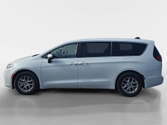 Used 2023  Chrysler Pacifica Touring L FWD at Dime Down by Frank Leta near Bridgeton&comma; MO