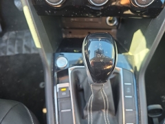 Used 2024  Volkswagen Taos SE FWD at Dime Down by Frank Leta near Bridgeton&comma; MO