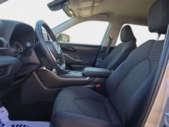 Used 2024  Toyota Highlander LE AWD at Dime Down by Frank Leta near Bridgeton, MO