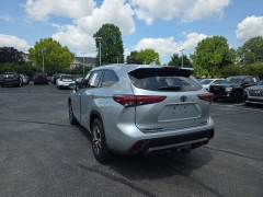 Used 2021 Toyota Highlander XLE AWD at Dime Down by Frank Leta near Bridgeton, MO